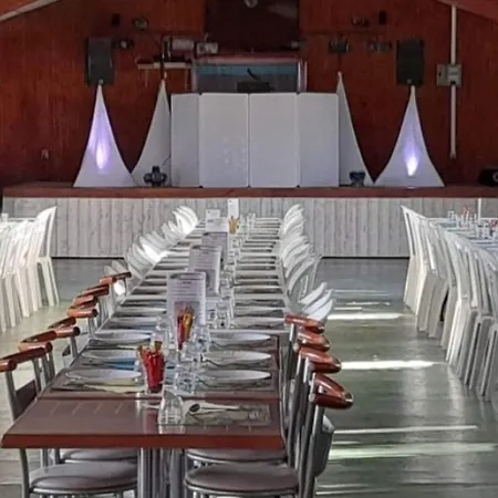 Mobil-home 4 Pers. Avec Terrasse A - Api-1-52-946 Kamp alanı Notre-Dame-de-Monts