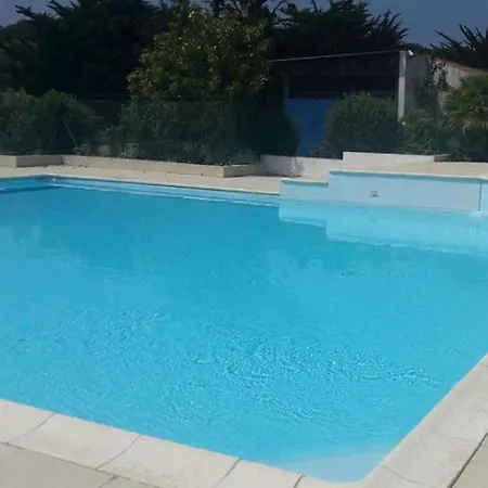 Mobil-home 4 Pers. Avec Terrasse à - Api-1-52-946 Campeggio Notre-Dame-de-Monts
