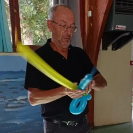 Mobil-home 4 Pers. Avec Terrasse A Notre-dame-de-monts - Api-1-52-946 مكان تخييم *