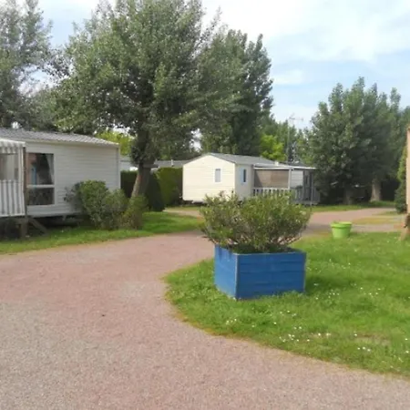 Mobil-home 4 Pers. Avec Terrasse A Notre-dame-de-monts - Api-1-52-946 نوتر دام دي مونتس