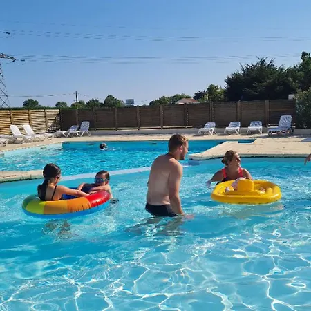 Mobil-home 4 Pers. Avec Terrasse A Notre-dame-de-monts - Api-1-52-946