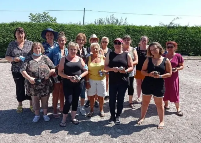 Camping Mobil-home 4 Pers. Avec Terrasse A Notre-dame-de-monts - Api-1-52-946