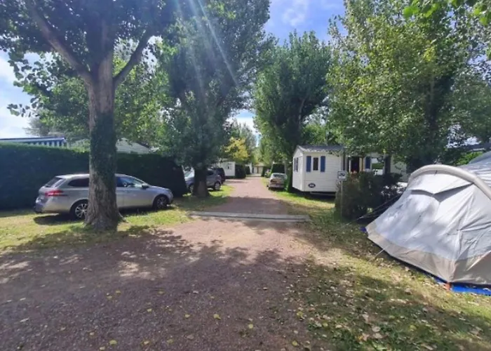 Mobil-home 4 Pers. Avec Terrasse A Notre-dame-de-monts - Api-1-52-946 *